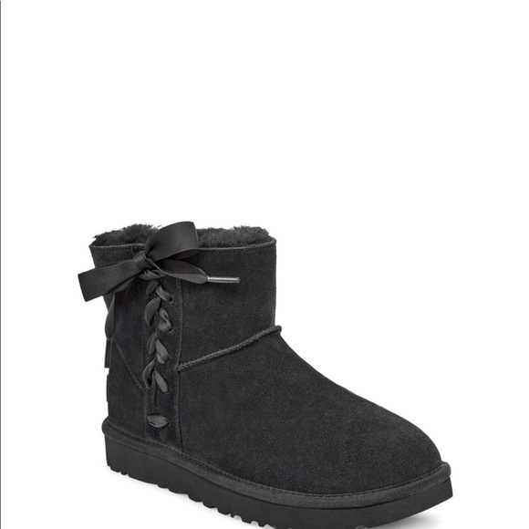 Sold UGG Classic Lace-Up mini Boot, size 7, NIB - Picture 11 of 15